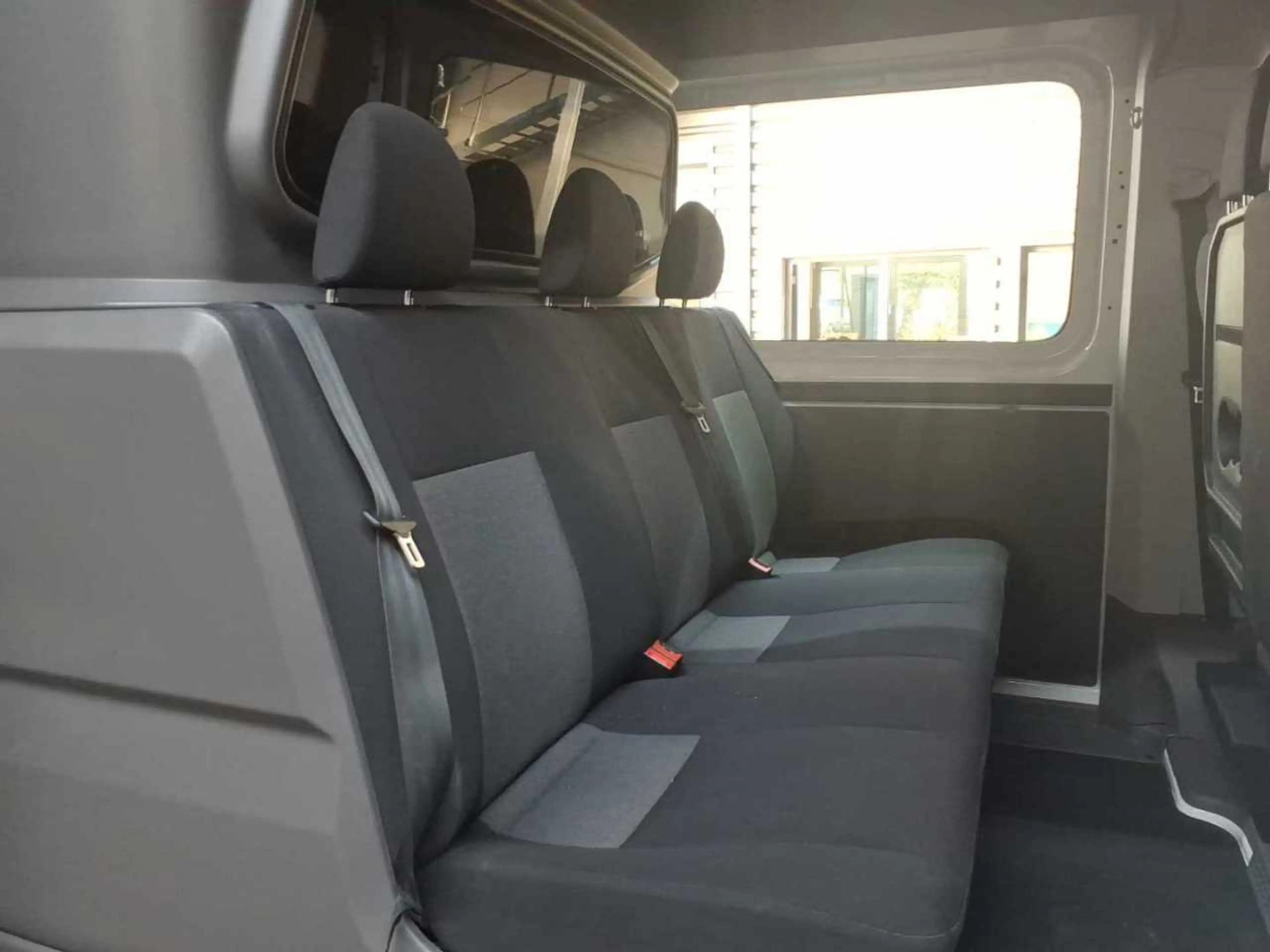 Volkswagen Crafter Plus 35 Kasten L2H2 / Bluetooth, PDC — photo 5