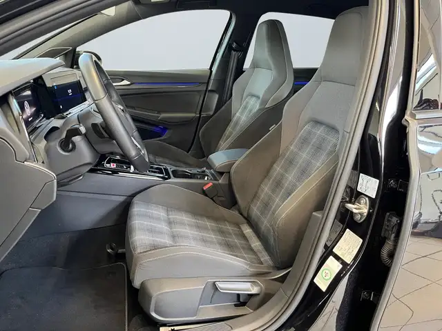 Volkswagen Golf view 7
