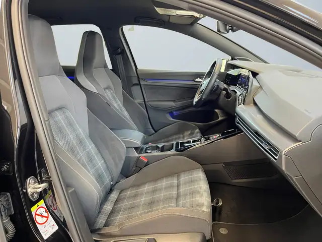 Volkswagen Golf view 10