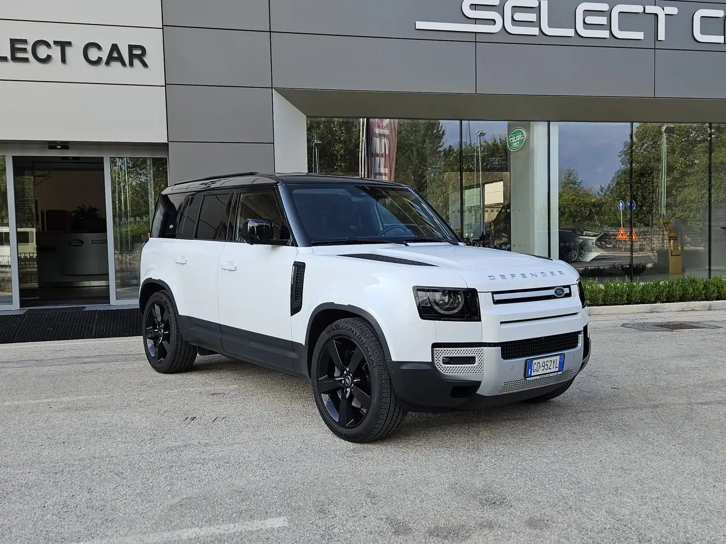Land Rover Defender AUTOCARRO 110 3.0d mhev SE awd 200cv auto Blanc - 1
