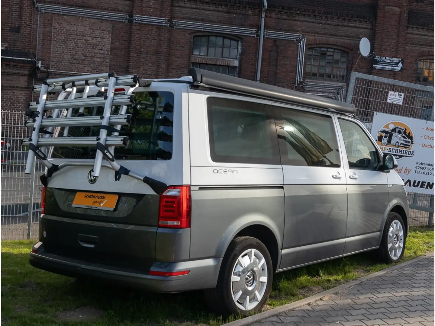 Volkswagen 2.0 TDI DSG Ocean +RFK+KLIMA+HSA+WR+ Білий - 2