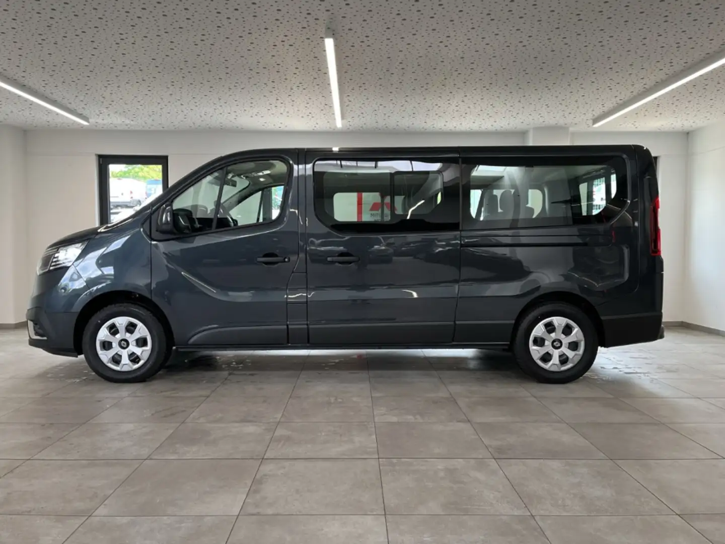 Renault Trafic Combi 2.0 dCi150 Auto Gr.Evo AHK 8Si 2xST Gri - 2