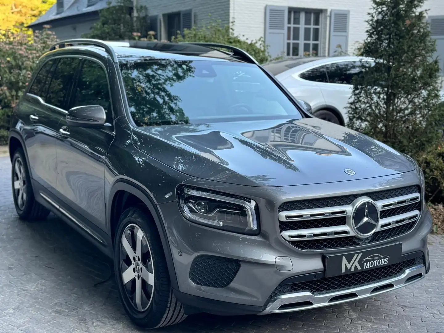 Mercedes-Benz GLB 180 d 7pl/ Panodak/ Memory/ Camera/ Ambient light! Gris - 1
