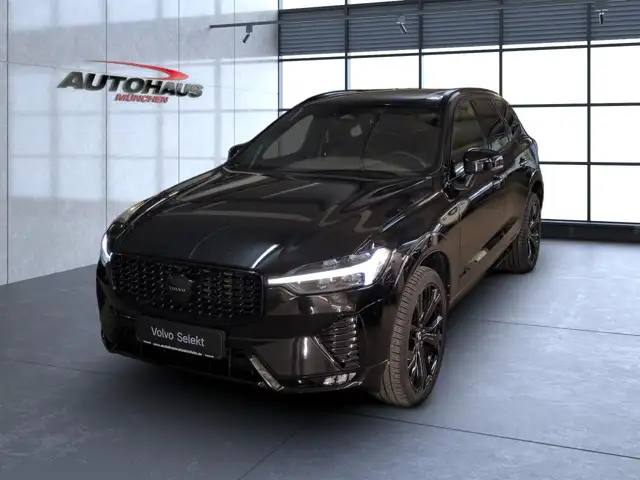 Volvo XC60 view 3