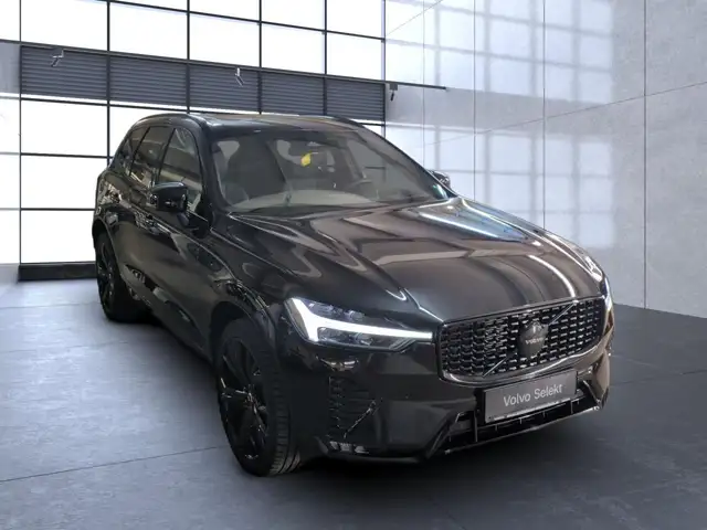 Volvo XC60 view 8