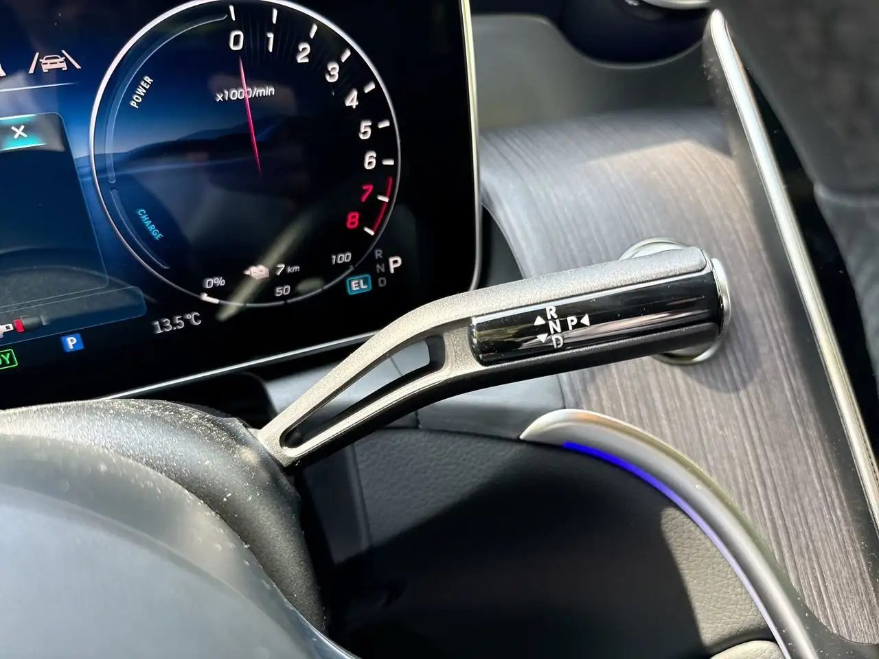 Mercedes-Benz GLC снимка Mercedes-Benz GLC