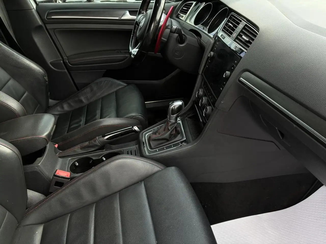Volkswagen Golf GTI fotografie Volkswagen Golf GTI