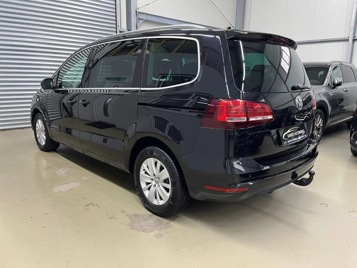 Volkswagen Sharan Comfortline 7.Sitzer AHK ACC DAB Navi PDC Zwart - 2