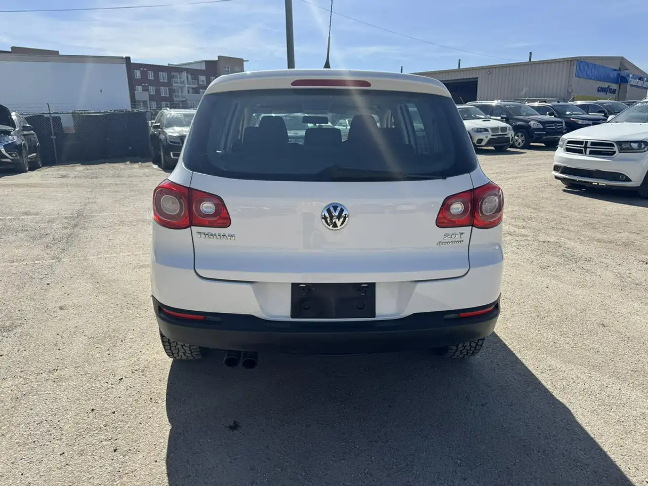 Volkswagen Tiguan снимка Volkswagen Tiguan