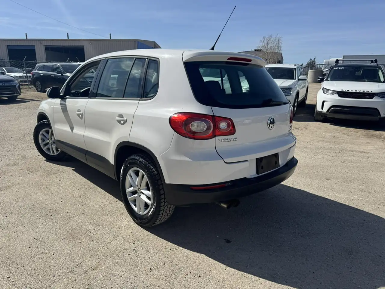 Volkswagen Tiguan снимка Volkswagen Tiguan