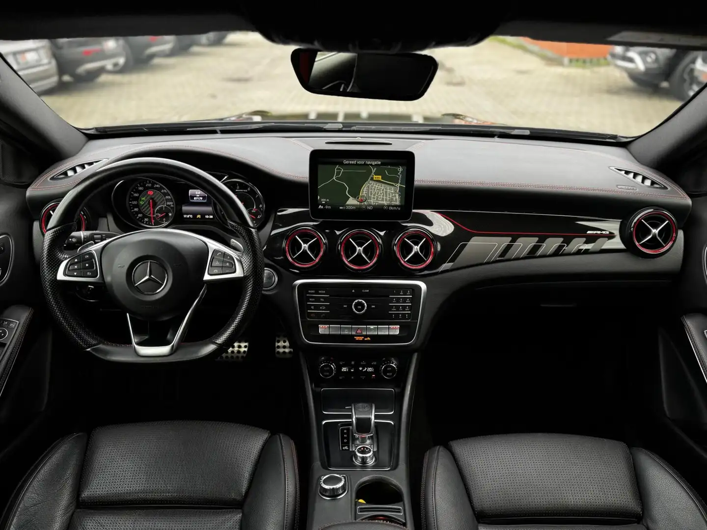 Mercedes-Benz GLA 45 AMG 45|4x4|381PK|Alcan|Autom|LED|memory Zwart - 2