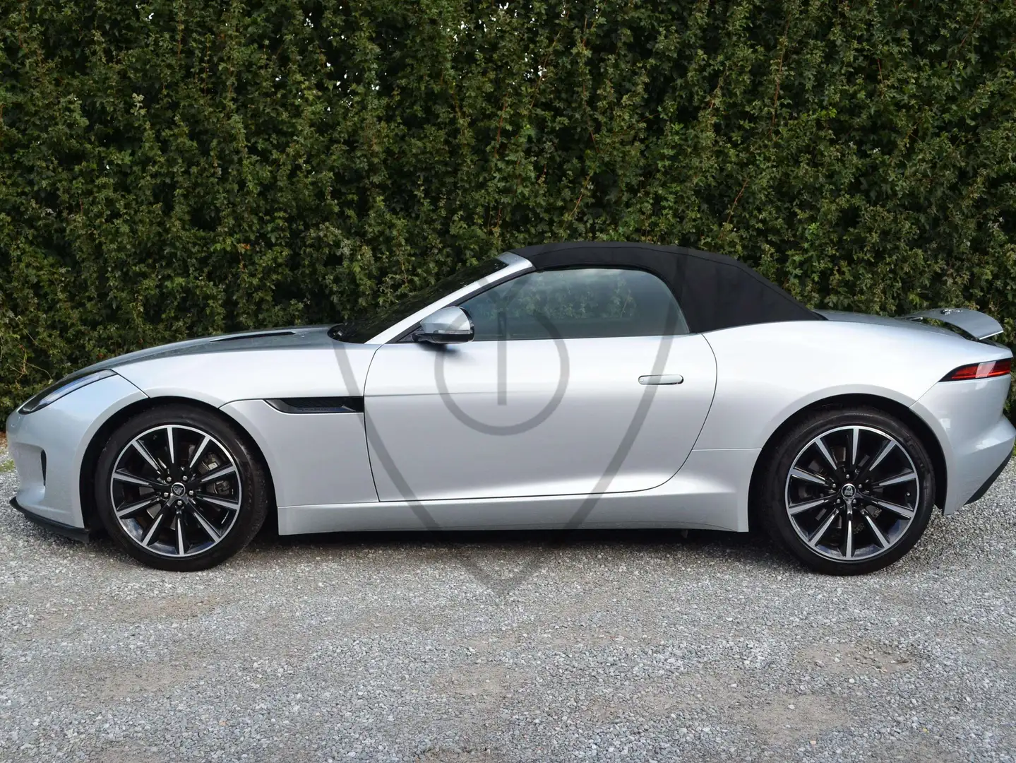 Jaguar F-Type F-Type Cabriolet 2.0 Aut. R-Dynamic * DAB * CAM * Argent - 2