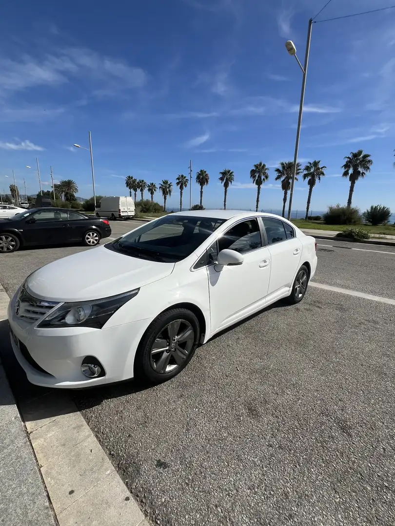 Toyota Avensis 2.0D-4D Executive - 2