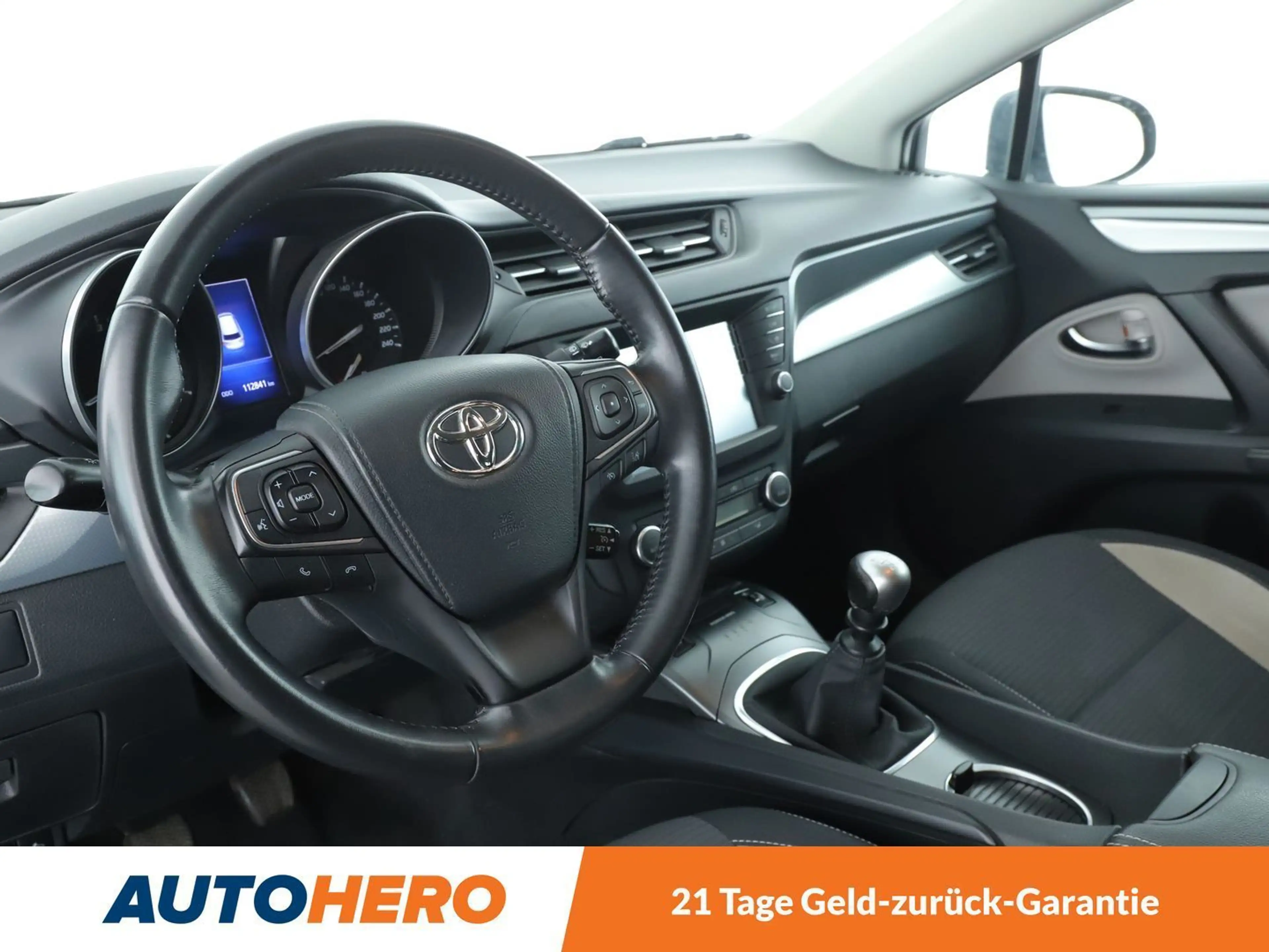 Toyota Avensis 1.6 D-4D Edition-S *NAVI*BI-LED*TEMPO*CAM*SHZ* — photo 11