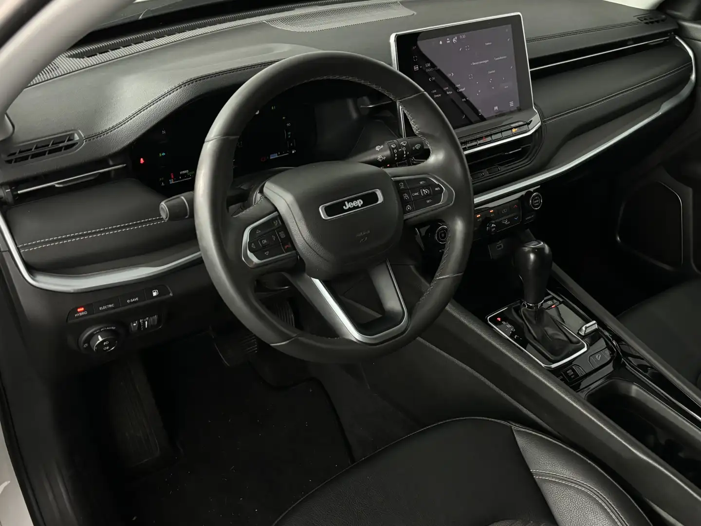 Jeep Compass 4xe 190 Plug-in Hybrid Electric Limited Business N Blanc - 2