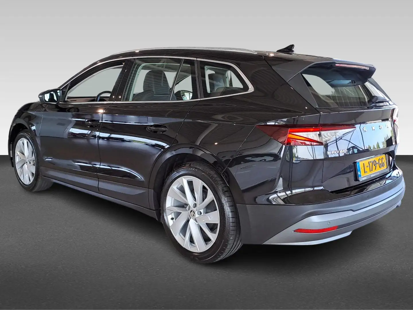 Skoda Enyaq Iv 80 Elektromotor 204pk Noir - 2