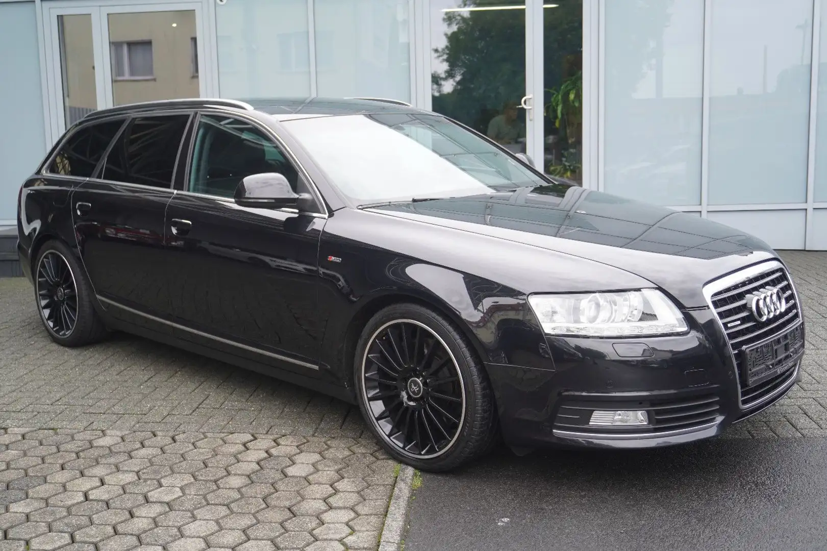 Audi A6 Avant 3.0 TDI quattro S-Line Negro - 1
