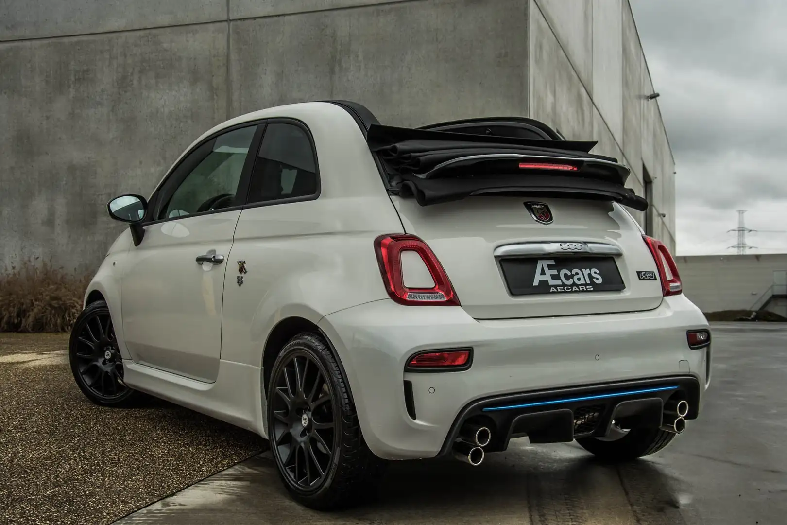 Abarth 595 Pista CABRIOLET ***MANUAL / ONLY 6.054 KM / LIKE NEW*** Beyaz - 2