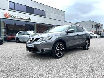 Qashqai 1.2 DIG-T 2WD N-Connecta*PANODAK*TREKHAAK*CAMERA*