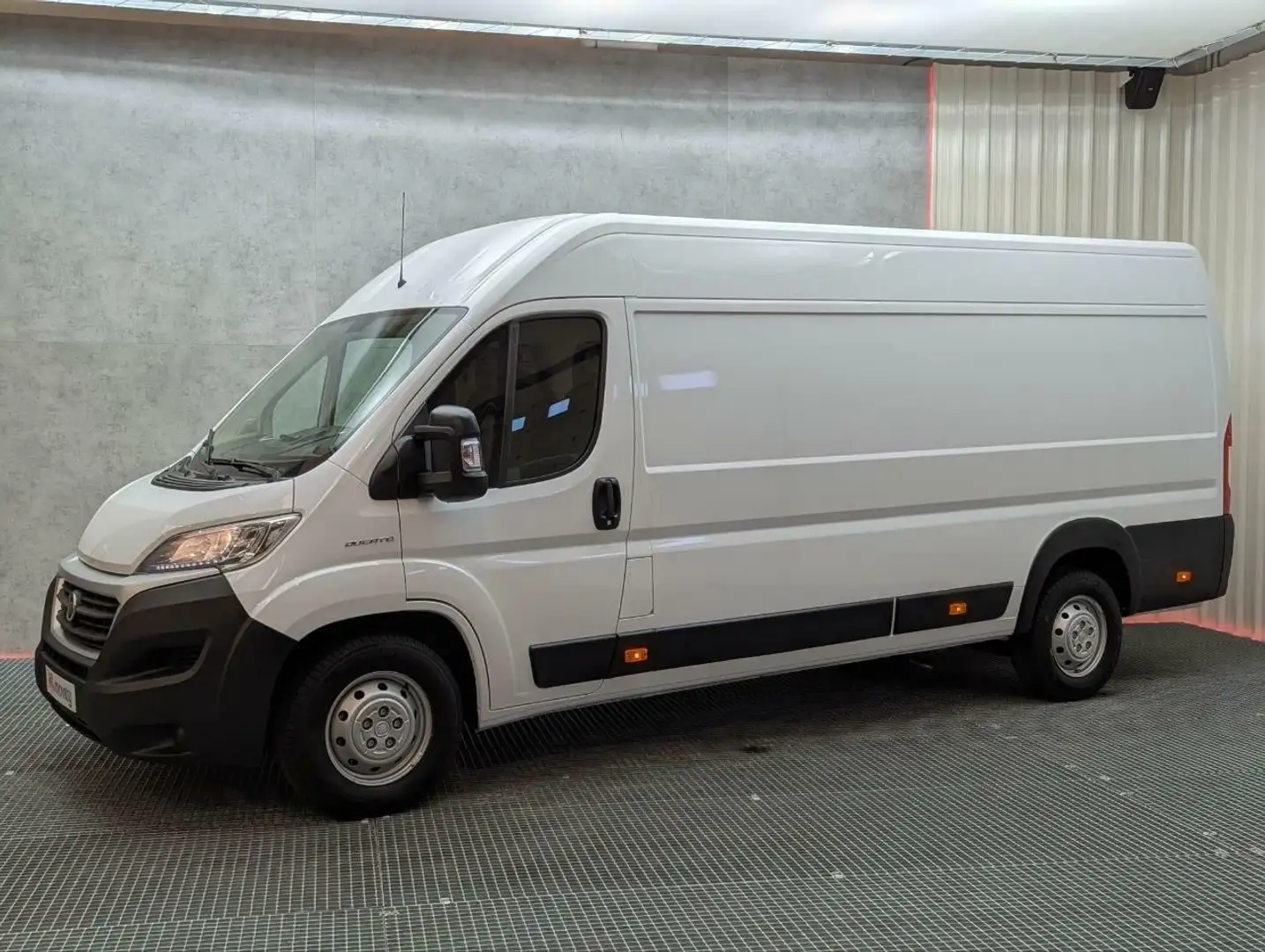 Fiat Ducato FURGON MAXI  2.3 MJT 130CV L4H2 PACK PRO Blanco - 1