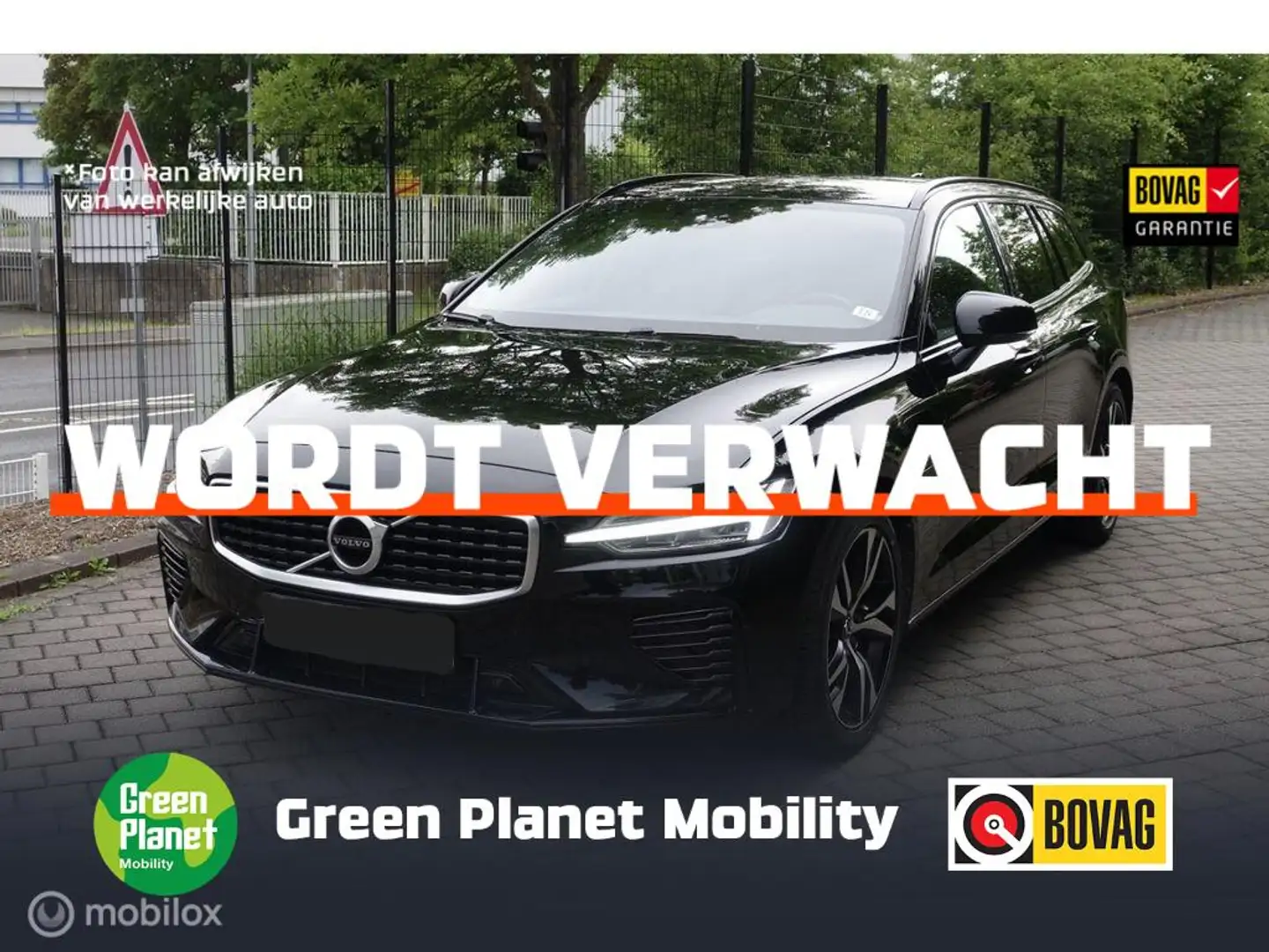 Volvo V60 2.0 T6 Twin Engine AWD R-Design|Trekhaak|Leder|Pil Zwart - 1