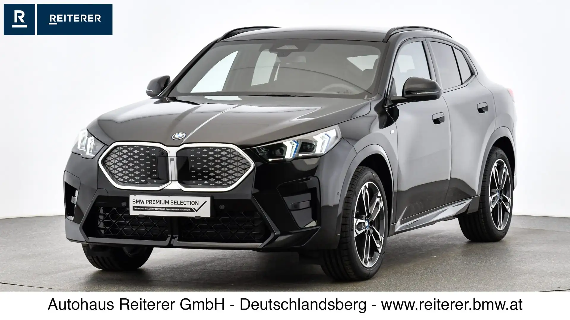 BMW iX2 eDrive20 *M Sportpaket *Adaptives M Fahrwerk *AHK Schwarz - 1