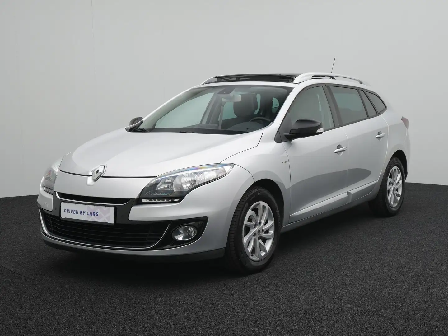 Renault Megane BOSE Edition 1.5 PANO,NAVI,TEMPO,BT,CD Gris - 2