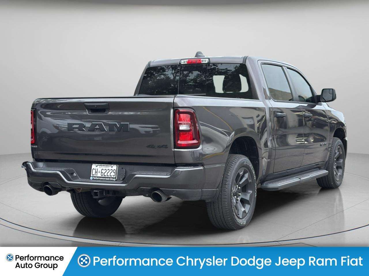 2026 RAM 1500 Express | Free Tonneau Cover — снимка 1
