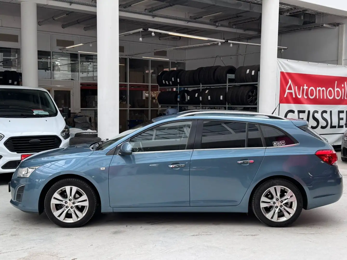 Chevrolet Cruze Station Wagon LTZ AHK+NAVI+KAMERA+AAC Blau - 2