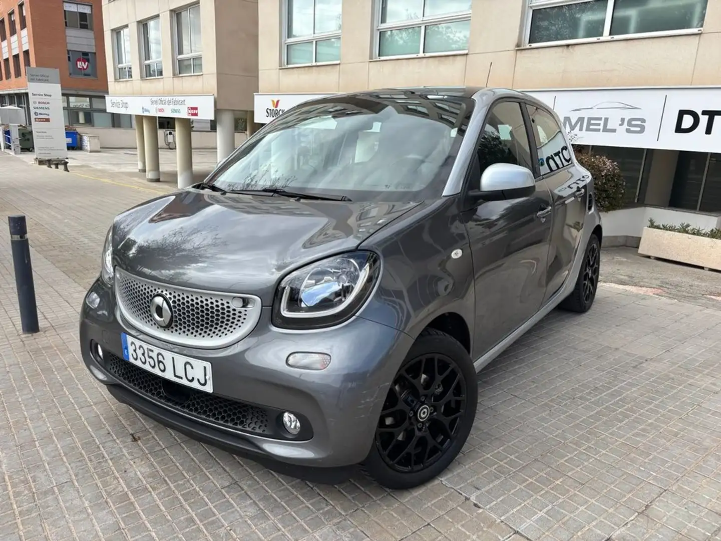 smart forFour 60KW 81cv EQ Gris - 1