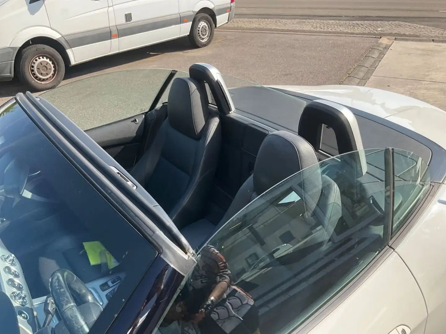 BMW Z4 Z4 sDrive28i Aut. Weiß - 1