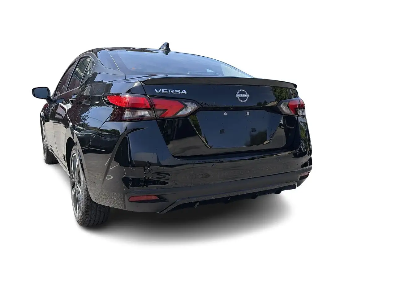 Nissan Versa снимка Nissan Versa