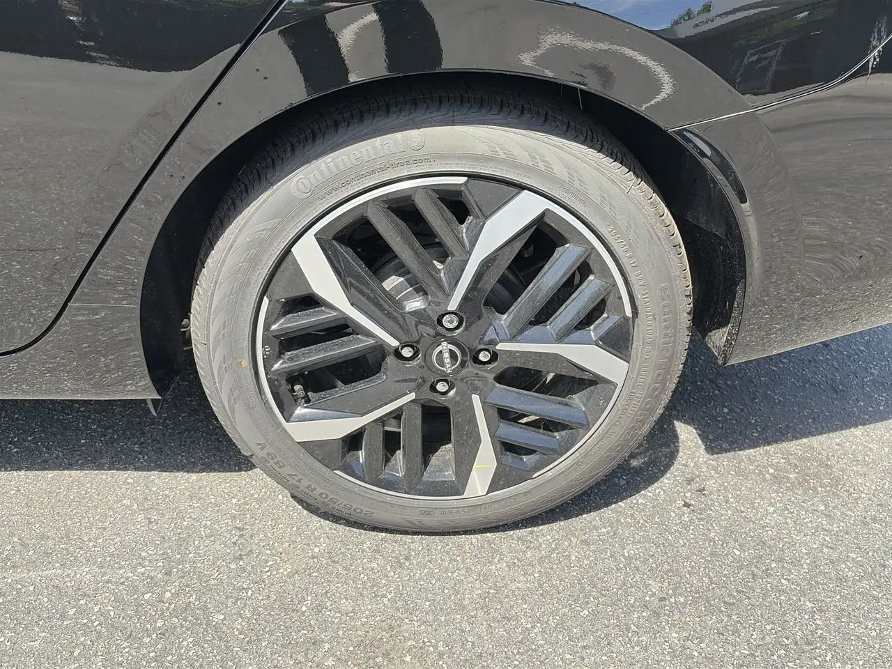 Nissan Versa снимка Nissan Versa