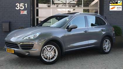 Porsche Cayenne 3.0 D 245PK Schuifdak | Dealer onderhouden