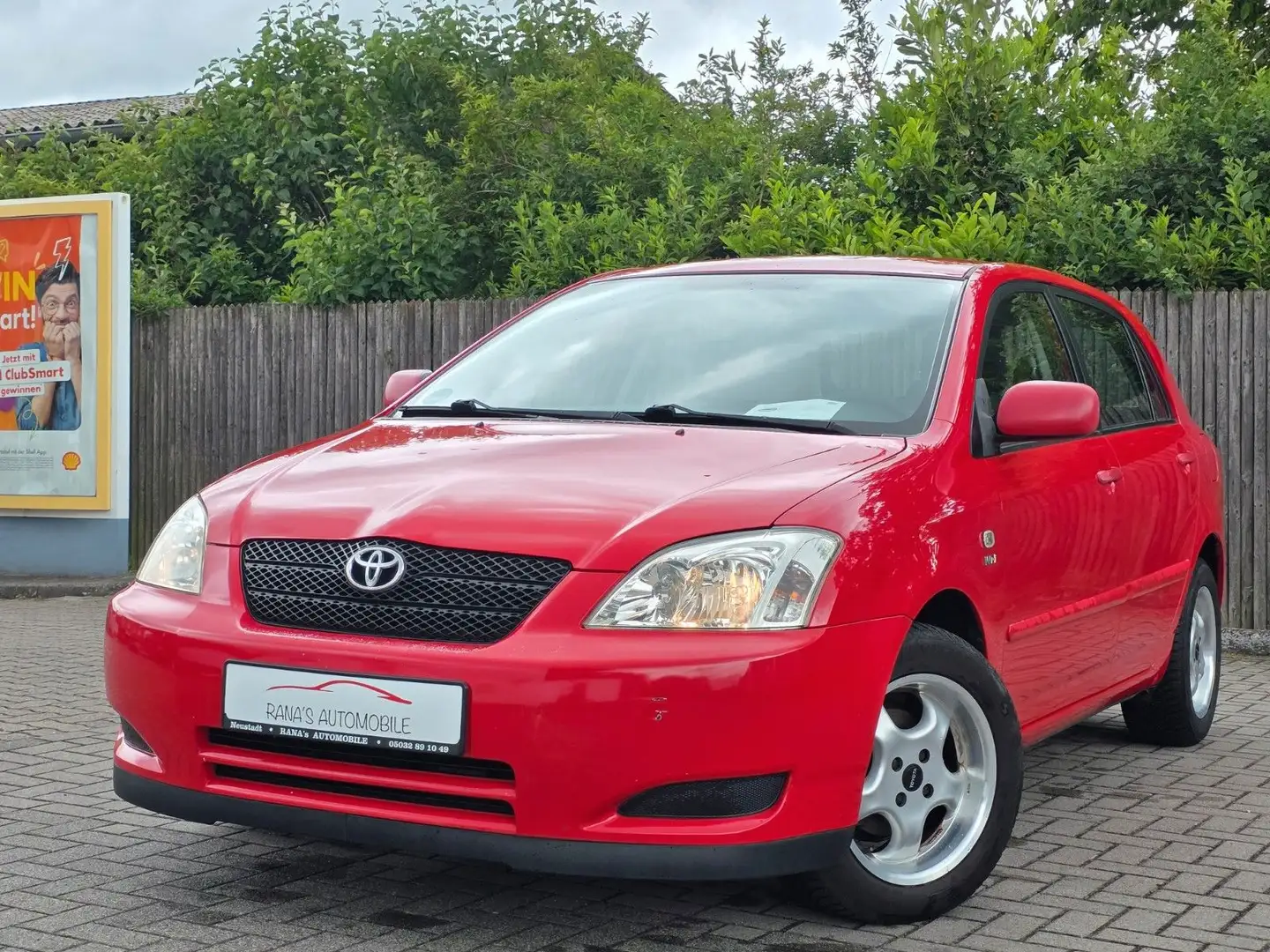 Toyota Corolla 1.6 Roşu - 1