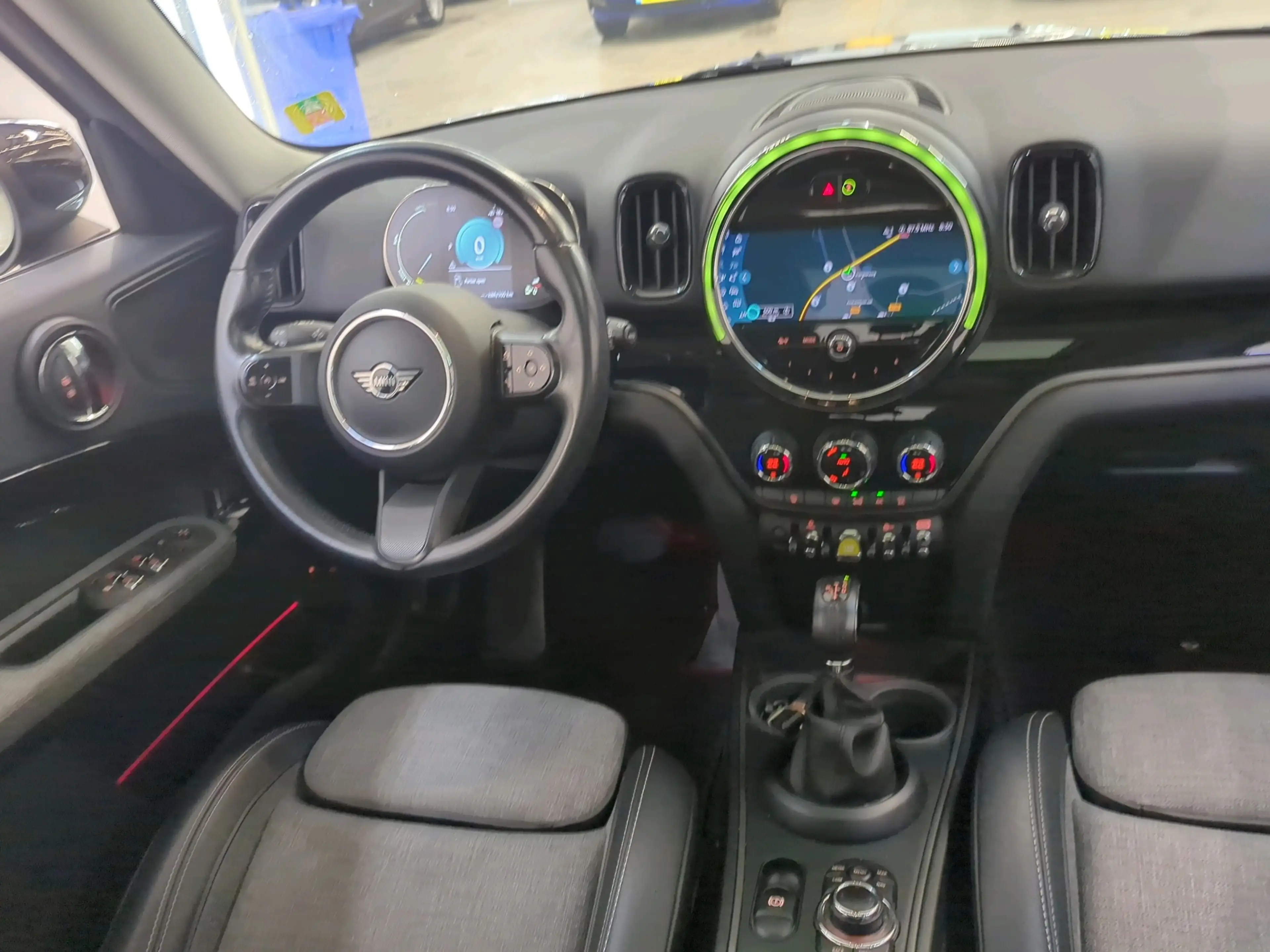 MINI Cooper SE Countryman 1.5 ALL4 220pk Business Edition | SOH 88% | Panora — photo 9