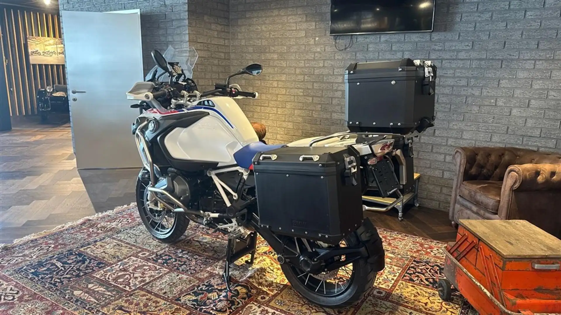 BMW R 1250 GS Adventure 0 - 2