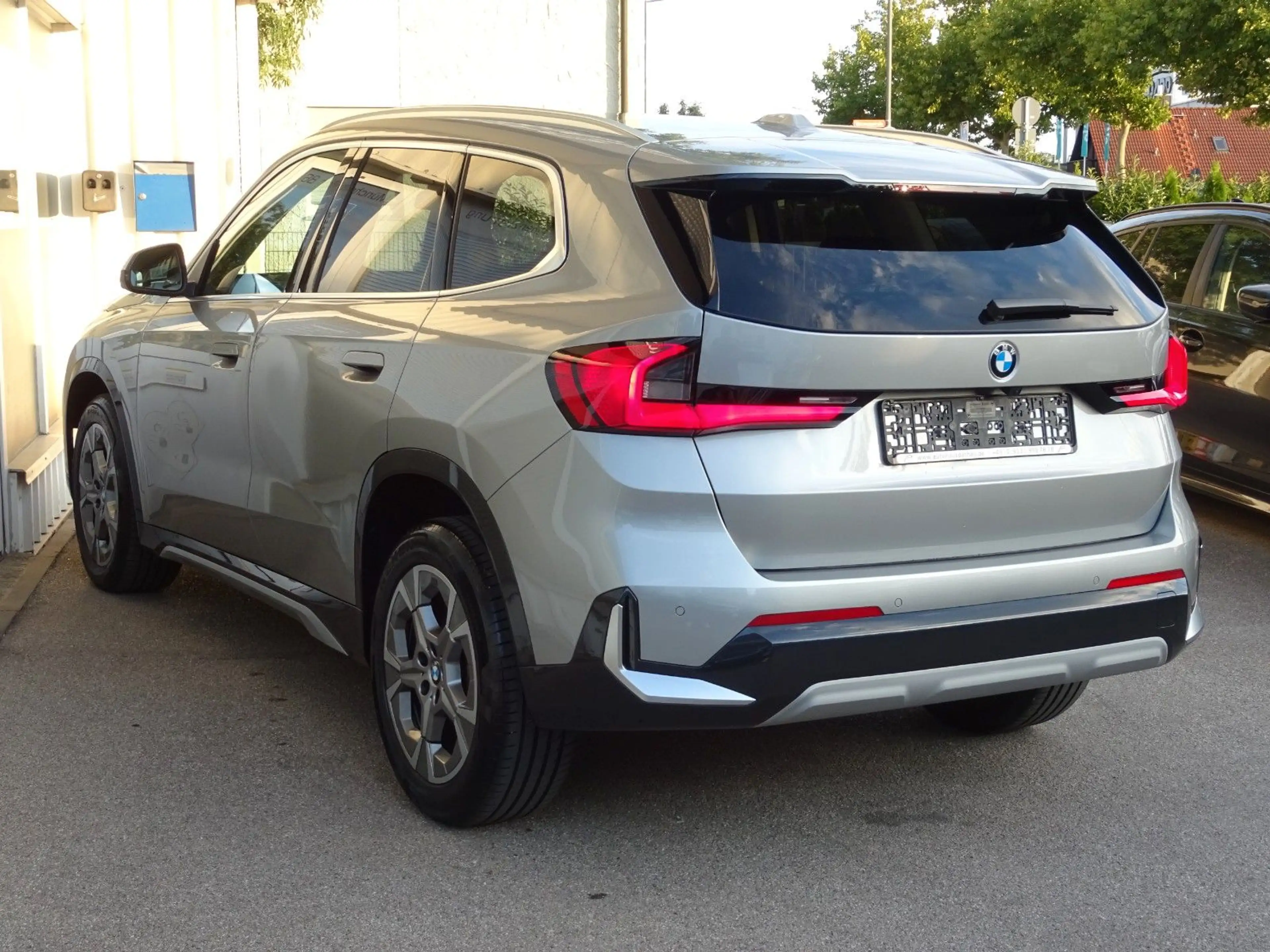 BMW X1 xDrive23i x-Line HUD Driv.Ass.Pro 360°Kamera — photo 4
