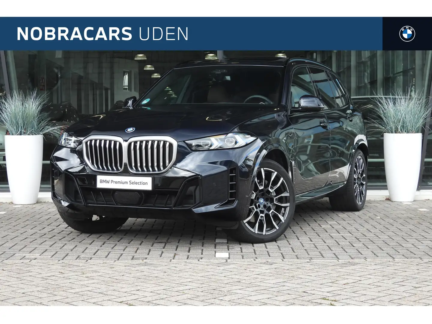 BMW X5 xDrive50e High Executive M Sport Automaat / Panora Zwart - 1