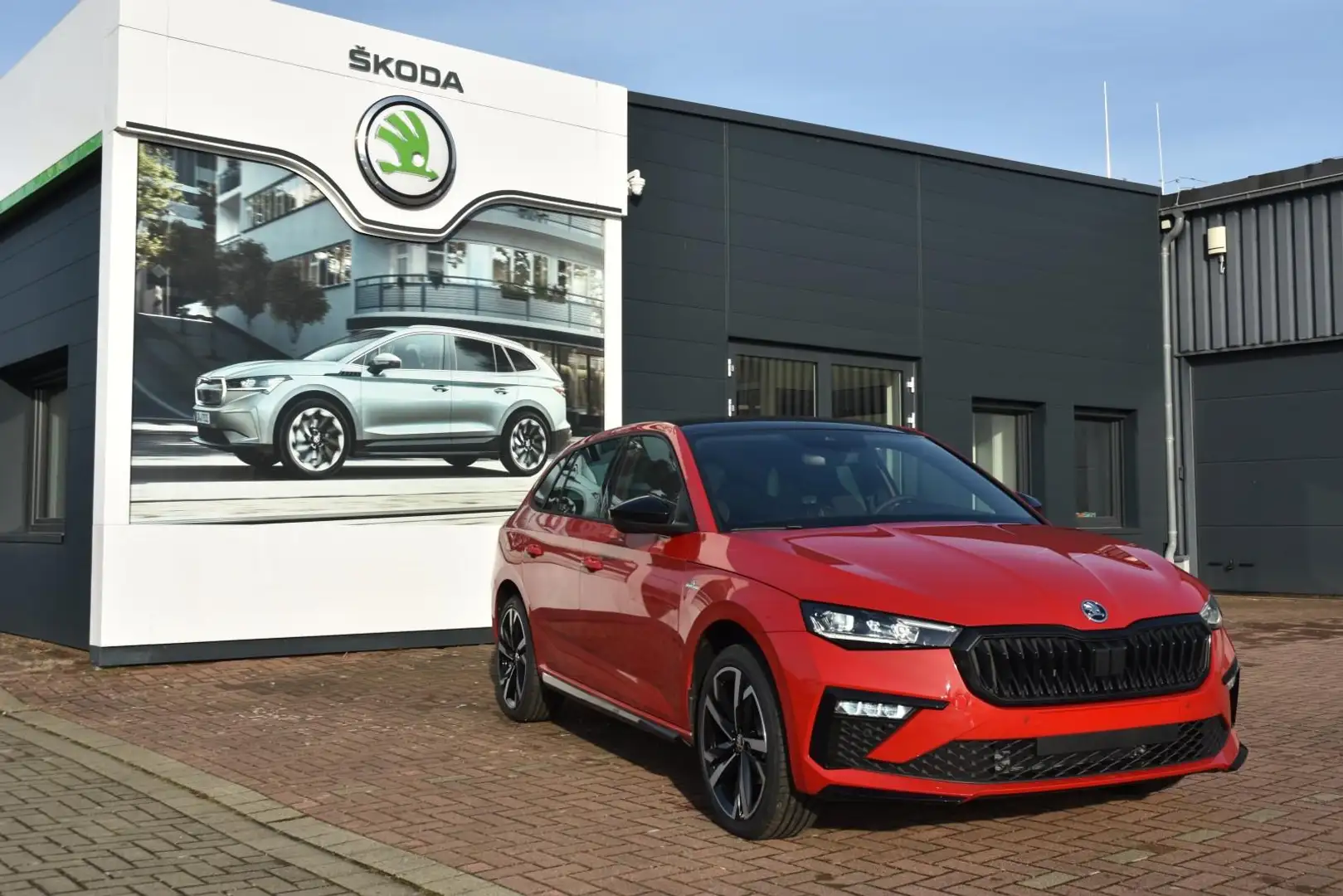 Skoda Scala 1.5 TSI DSG Monte Carlo*Matrix*AHK*ACC*uvm Rouge - 2