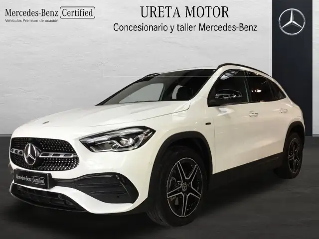 Mercedes-Benz GLA 250 250e