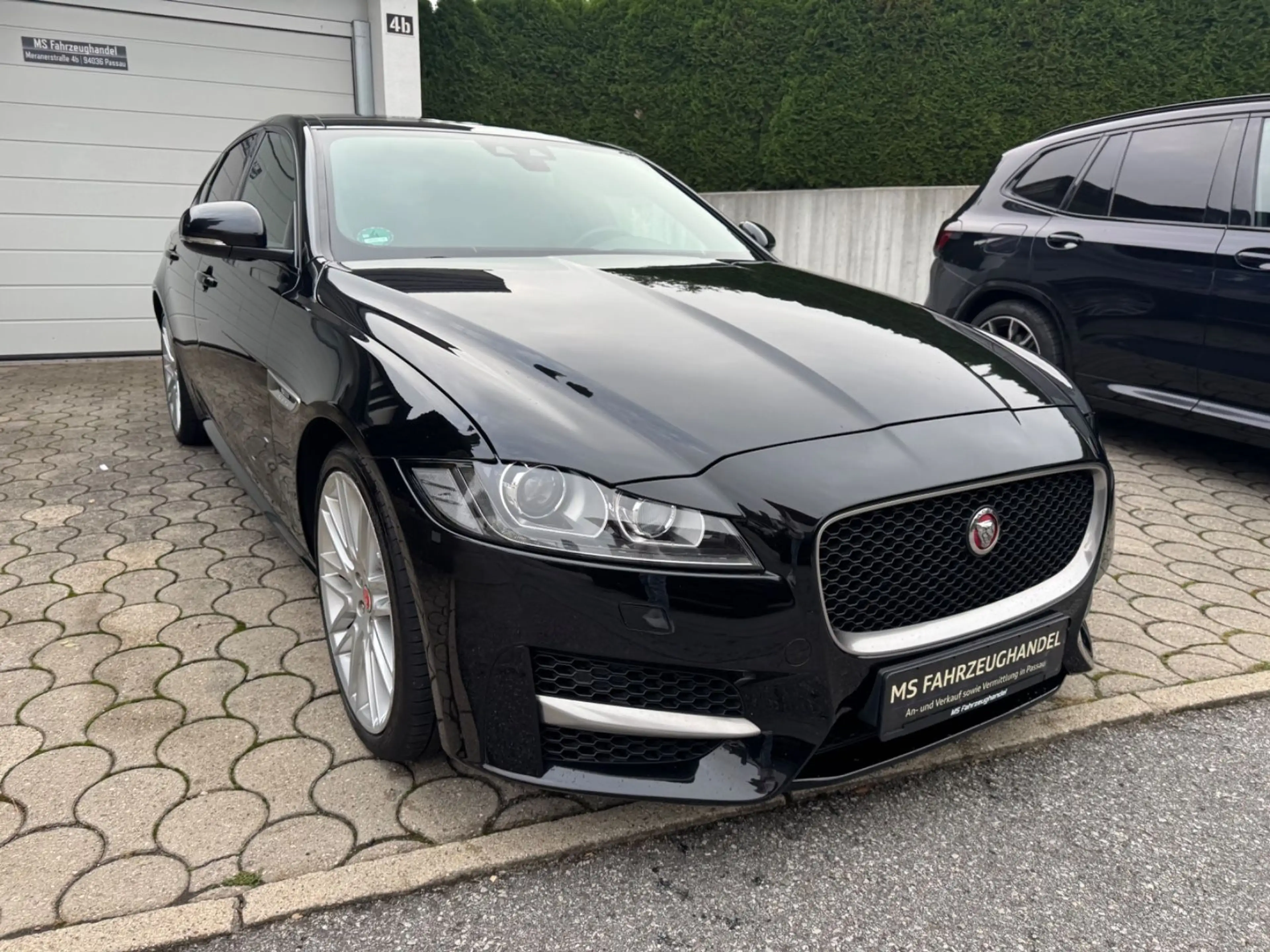 Jaguar XF R-Sport 3.0D *TÜV 04/28*20 Zoll*SHZ*Pano* — photo 8