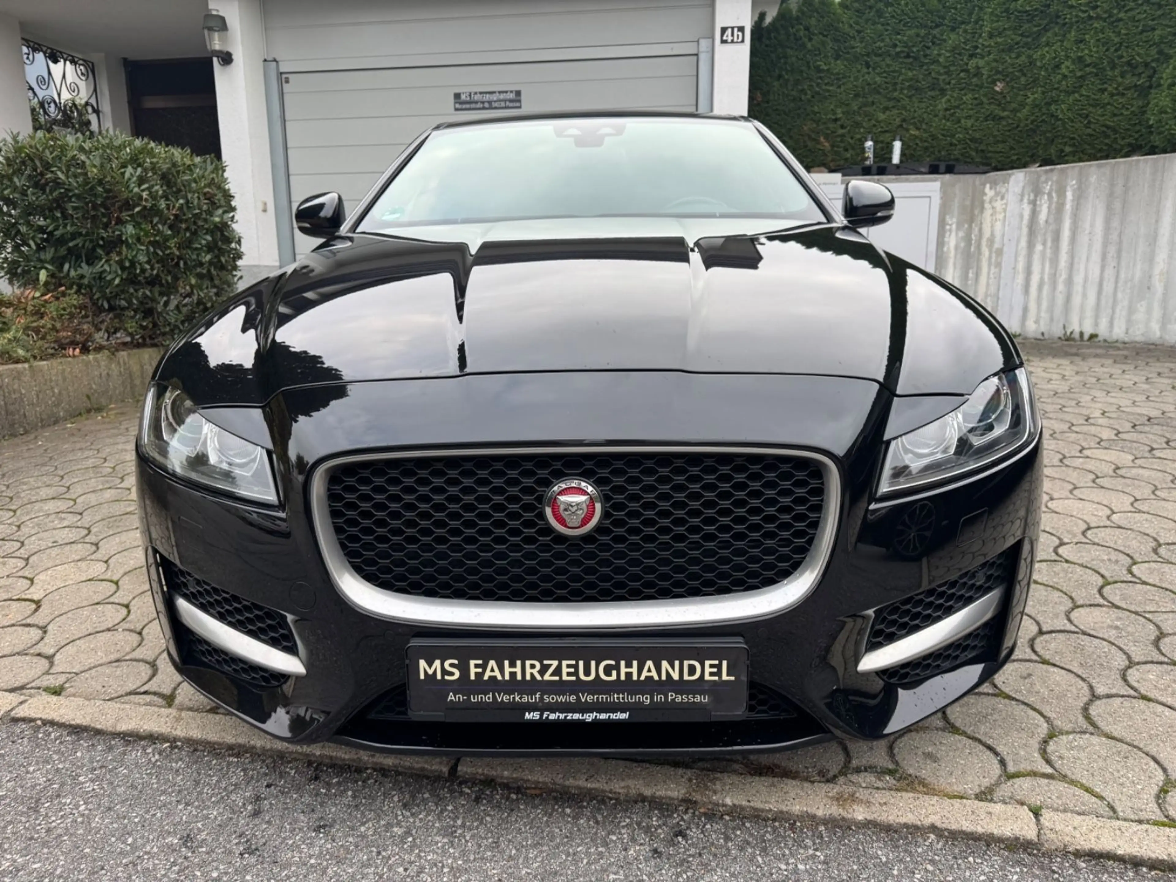Jaguar XF R-Sport 3.0D *TÜV 04/28*20 Zoll*SHZ*Pano* — photo 9