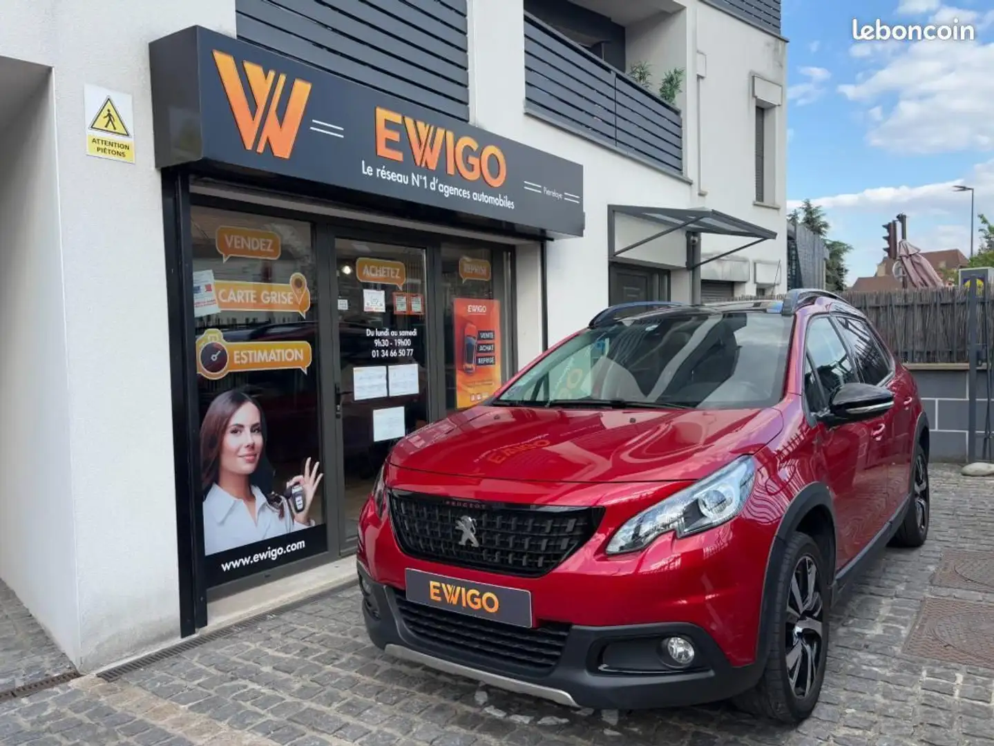 Peugeot 2008 1.2 PURETECH 130ch GT LINE S&S Toit Panoramique Rouge - 1