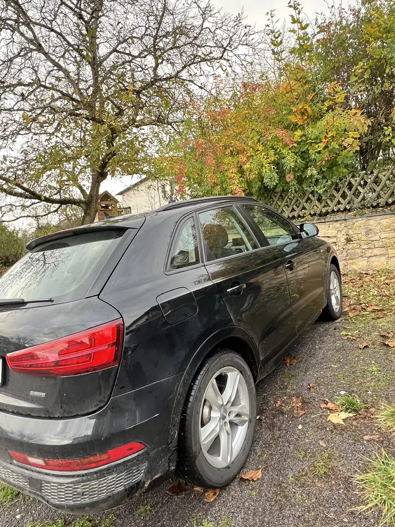 Audi Q3 basis quattro Schwarz - 2