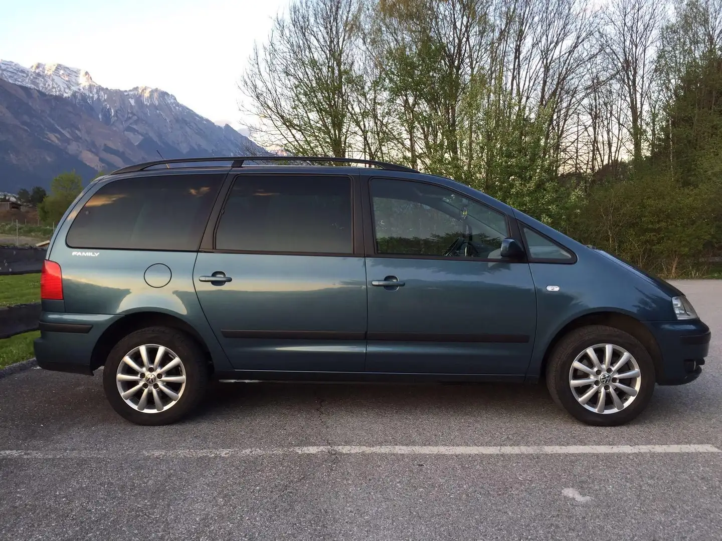 Volkswagen Sharan 1.9 TDI ASZ 6-GANG Comfortline Blau - 2