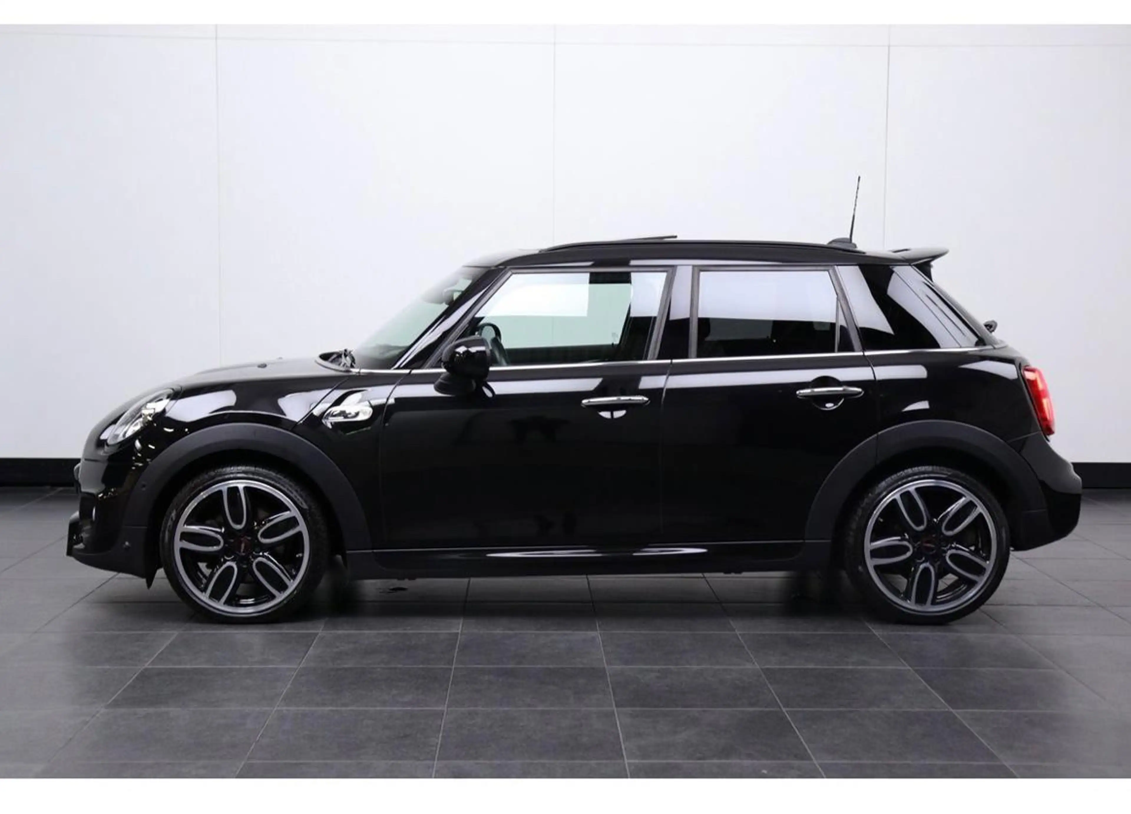 MINI Cooper S 5-Deurs 2.0 Knightsbridge Edition Jcw package Pano — photo 2