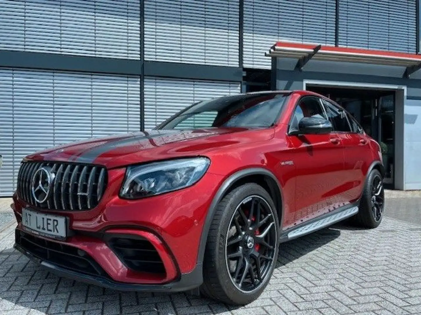 Mercedes-Benz GLC 63 AMG GLC 63 S Coupe AMG 4Matic NIGHT+DRIVERS+360°+AHK Rot - 1