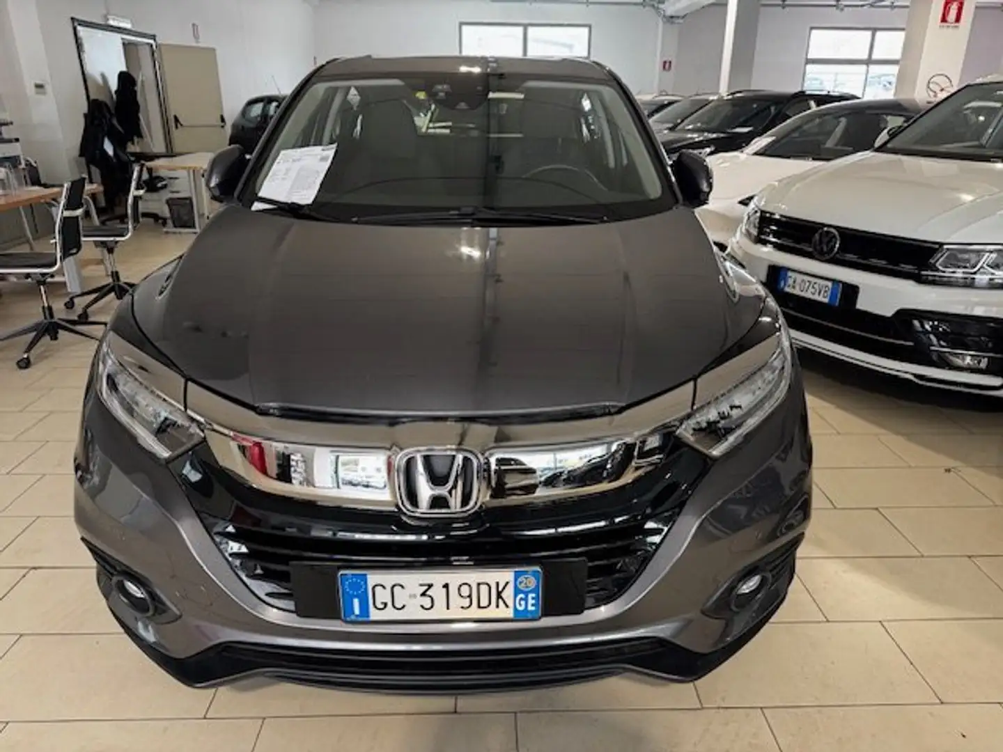 Honda HR-V 1.5 130cv Elegance Navi Adas my20 Šedá - 2