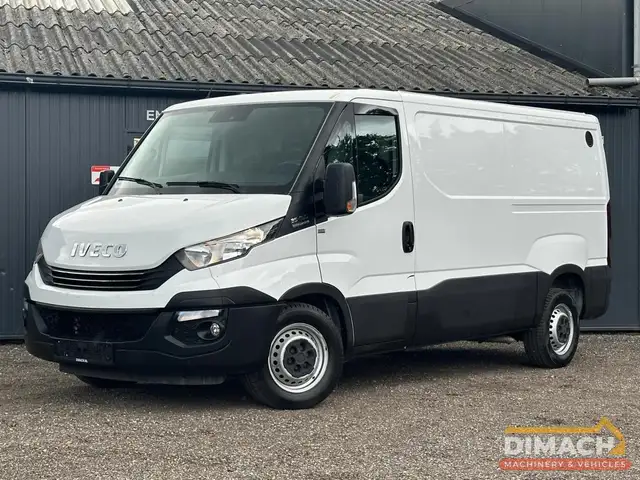 Iveco Daily 35S16 Automaat - trekhaak - luchtvering - euro6 -